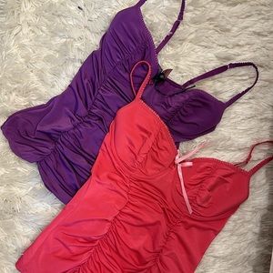 Two Victoria secrets top very sexy a pink one and a purple one